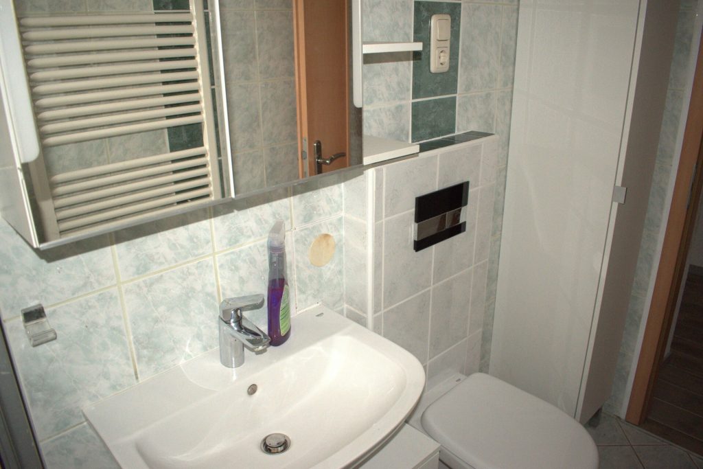 Immobilienangebot - Gröditz - Alle - schöne Zweiraumwohnung mit Balkon