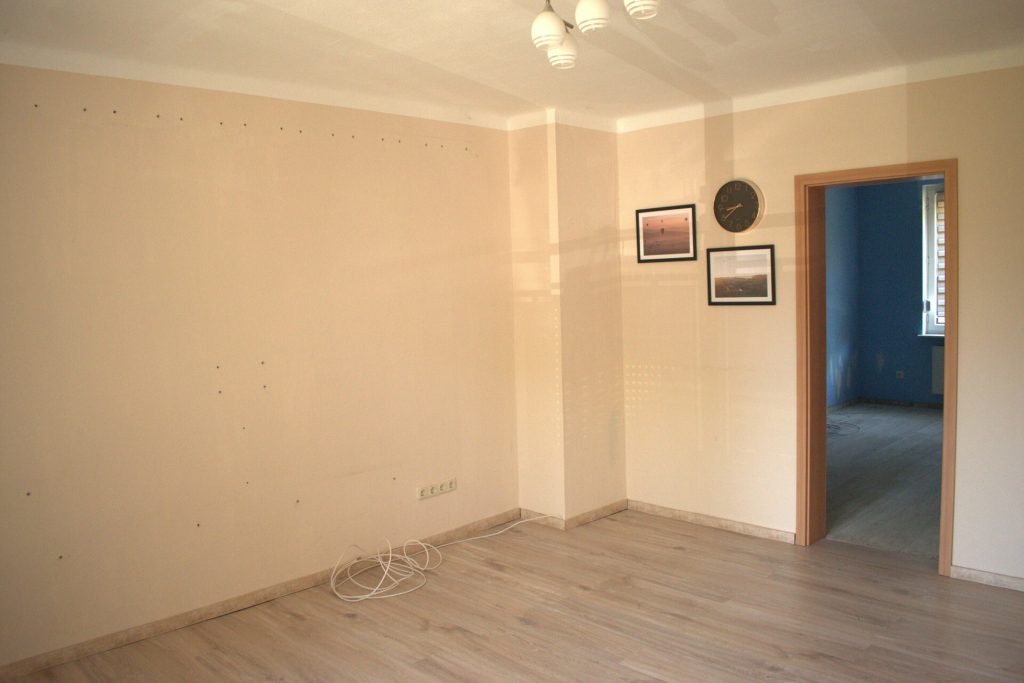 Immobilienangebot - Gröditz - Alle - schöne Zweiraumwohnung mit Balkon