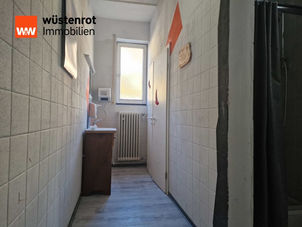 Immobilienangebot - Albstadt - Pfeffingen - Alle - Perfekt kombiniert! Gewerbe -und Wohnfläche unter einem Dach!