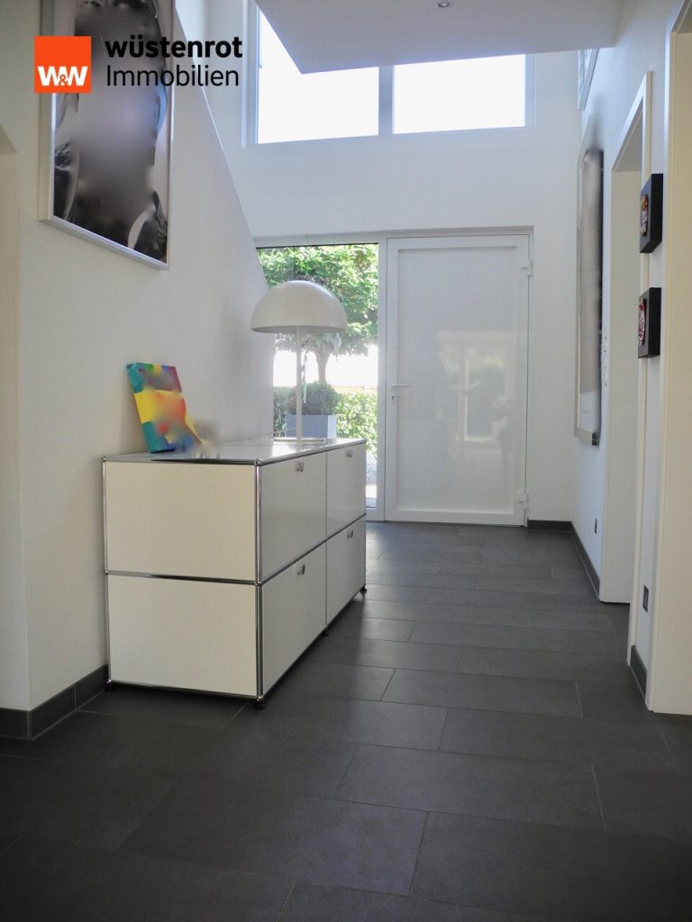 Immobilienangebot - Lüneburg - Alle - Traumhafte Stadtvilla in perfekter Umgebung - ab diesem Sommer mit Wärmepumpe!