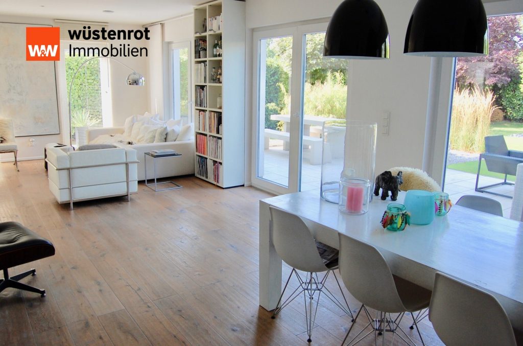 Immobilienangebot - Lüneburg - Alle - Traumhafte Stadtvilla in perfekter Umgebung - ab diesem Sommer mit Wärmepumpe!