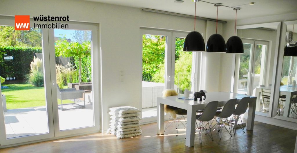 Immobilienangebot - Lüneburg - Alle - Traumhafte Stadtvilla in perfekter Umgebung - ab diesem Sommer mit Wärmepumpe!