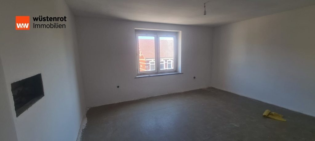 Immobilienangebot - Zahna - Alle - Investitionsperle! Bezugsfreies Mehrfamilienhaus mit Potenzial für eine attraktive Rendite!