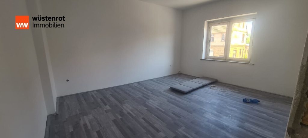 Immobilienangebot - Zahna - Alle - Investitionsperle! Bezugsfreies Mehrfamilienhaus mit Potenzial für eine attraktive Rendite!