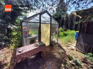Immobilienangebot - Zwickau - Alle - Schönes Bauernhaus mit großem Garten und sehr guter Lage von Zwickau - Dachboden ausbaufähig