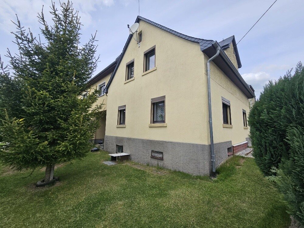 Immobilienangebot - Steinigtwolmsdorf / Weifa - Alle - Großzügiges Einfamilienhaus mit Einliegerwohnung im schönen Weifa