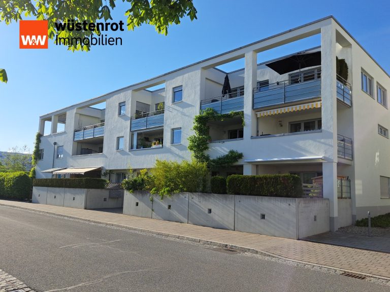 Immobilienangebot - München - Alle - Moderne, helle 3-Zi.-Whg. im DG mit 2 Dachterrassen