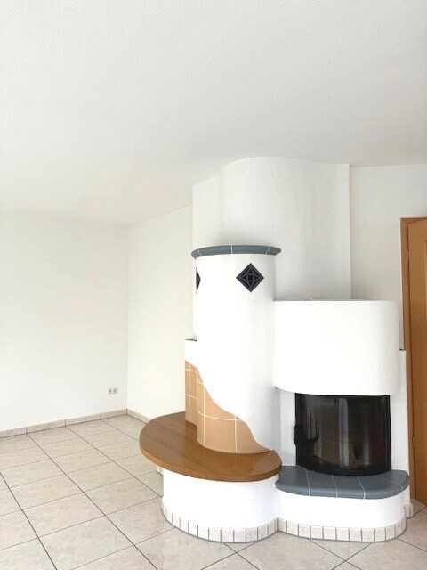 Immobilienangebot - Erlangen - Alle - Mehrfamilienhaus mit drei Wohnungen in Top-Zustand, fast neuwertig. 

Bevorzugte Wohnlage in Alterlangen