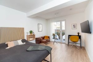 Immobilienangebot - Erlangen-Buckenhof - Alle - Erlangen-Ost: 

Neuwertige Wohneinheit mit 5 möblierten Apartments / Wohnungen.

Gewerblich vermietet für Kurzzeit-Nutzung.