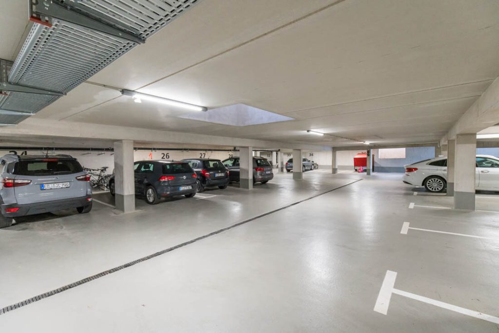 Immobilienangebot - Erlangen-Buckenhof - Alle - Erlangen-Ost: 

Neuwertige Wohneinheit mit 5 möblierten Apartments / Wohnungen.

Gewerblich vermietet für Kurzzeit-Nutzung.