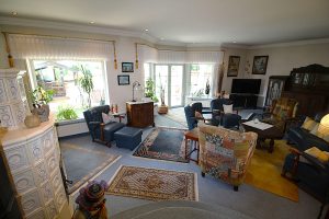 Immobilienangebot - Brühl - Alle - Top gepflegtes, rustikales "Schmuckstück" mit offener Bauweise, ELW, Garage und wunderschönem Garten