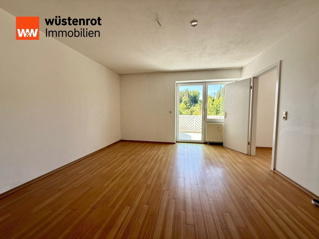 Immobilienangebot - Bischofsmais - Alle - 2-Zimmer Souterrainwohnung mit großem Südbalkon