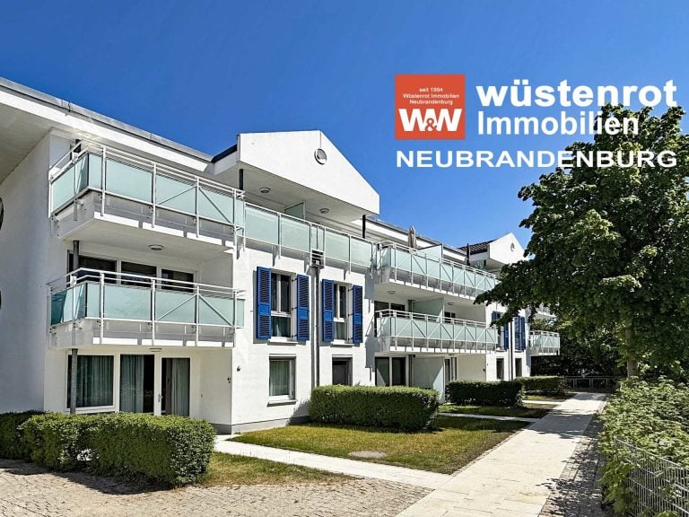 Immobilienangebot - Zingst - Alle - BLICK INS GRÜNE UND FAST AM STRAND: MÖBLIERTE WOHNUNG MIT EINBAUKÜCHE + ÜBERDACHTER TERRASSE