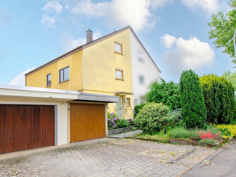Immobilienangebot - Lauffen am Neckar - Alle - Familienklassiker- Doppelhaushälfte mit großem Grundstück in toller Lage