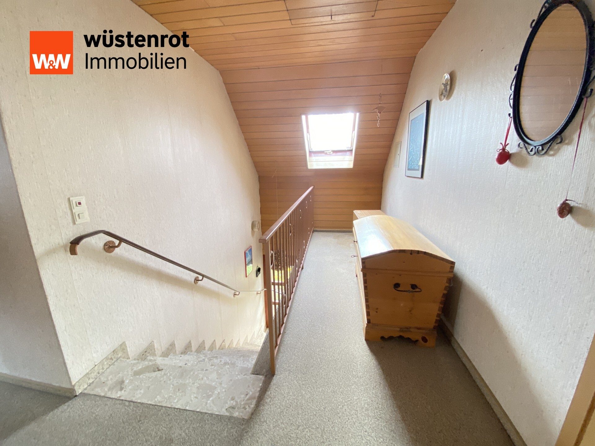 Immobilienangebot - Adenbüttel / Rolfsbüttel - Alle - Wunderschön gelegen mit Blick auf eine Pferdekoppel und Wiesen ist dieses EFH in Rolfsbüttel