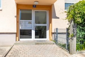 Immobilienangebot - Augsburg / Kriegshaber - Alle - Klein aber fein. Gut geschnittene 1,5 Zimmer Wohnung in Augsburg mit modernem Wohngefühl.