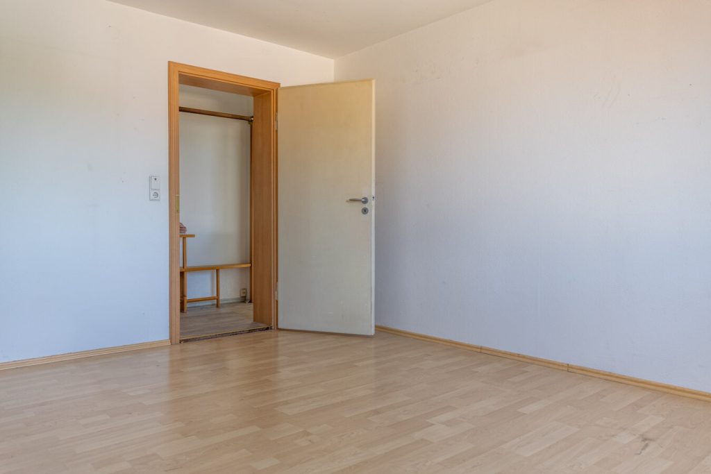 Immobilienangebot - Augsburg / Kriegshaber - Alle - Klein aber fein. Gut geschnittene 1,5 Zimmer Wohnung in Augsburg mit modernem Wohngefühl.