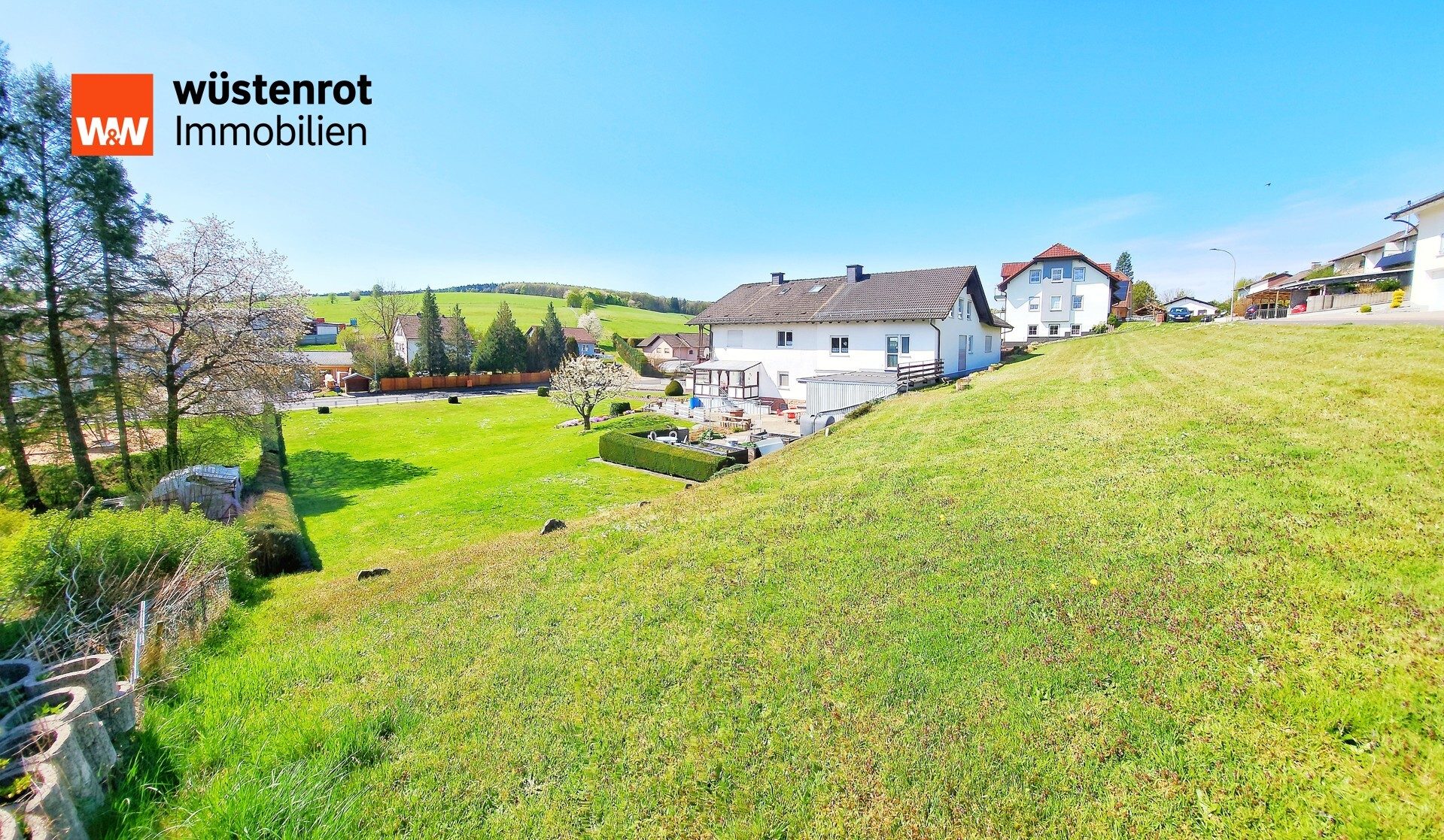 Immobilienangebot - Jossgrund / Lettgenbrunn - Alle - Alpenschönheit mit 3-FH, Neu-Anbau und 3 Bauplätzen! Lettgenbrunn mit fast 3.300 m² Grundstück: TOP!