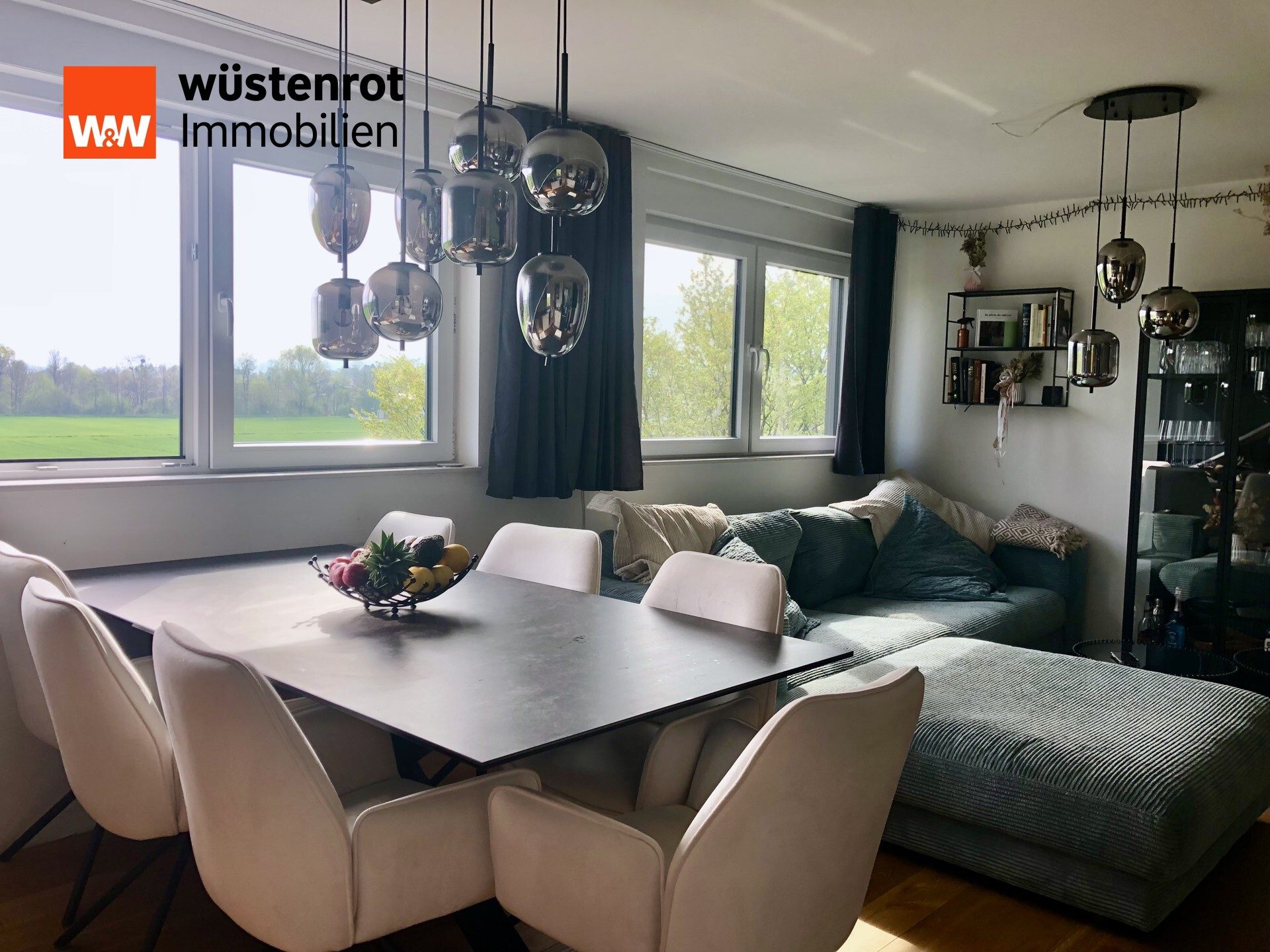 Immobilienangebot - Göppingen-Holzheim - Alle - * Göppingen-Holzheim 3 Zi-Wohnung * 
nähe B 10   auch als Kapitalanlage interessant *