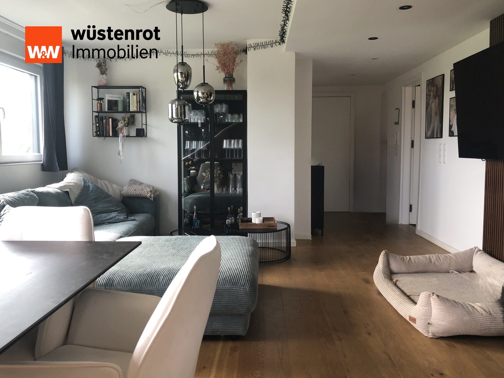 Immobilienangebot - Göppingen-Holzheim - Alle - * Göppingen-Holzheim 3 Zi-Wohnung * 
nähe B 10   auch als Kapitalanlage interessant *