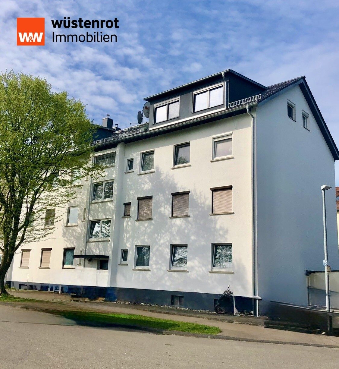 Immobilienangebot - Göppingen-Holzheim - Alle - * Göppingen-Holzheim 3 Zi-Wohnung * 
nähe B 10   auch als Kapitalanlage interessant *