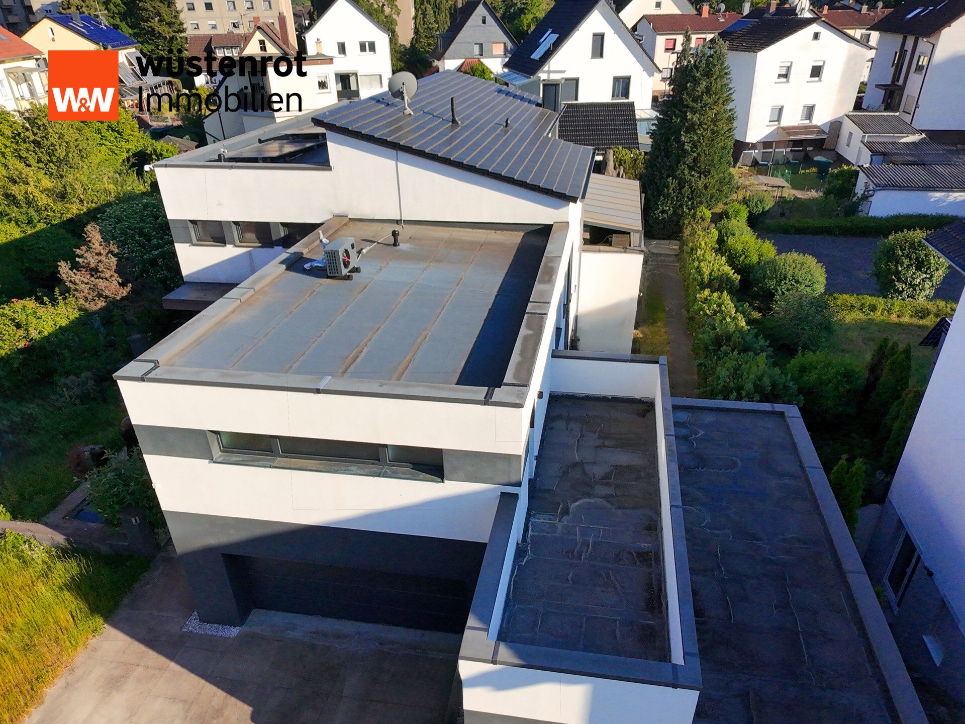 Immobilienangebot - Rodenbach - Alle - Luxuriöses Traumhaus mit Sanierungsbedarf
