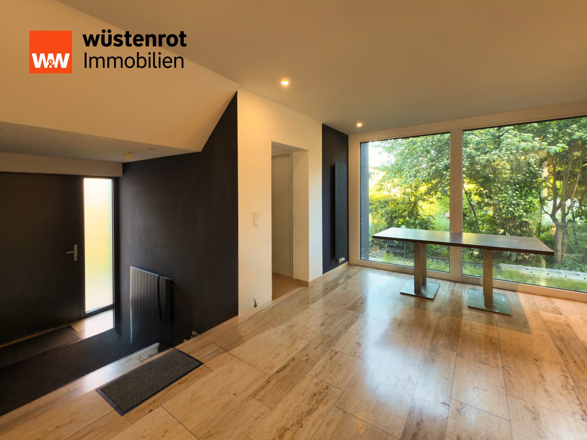 Immobilienangebot - Rodenbach - Alle - Luxuriöses Traumhaus mit Sanierungsbedarf