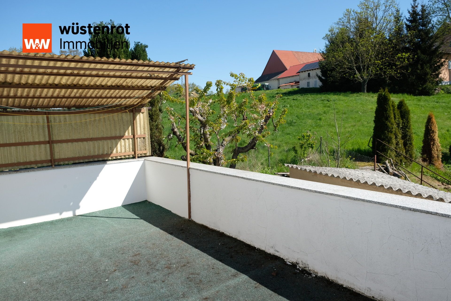 Immobilienangebot - Döbeln - Alle - Charmantes Einfamilienhaus mit großem Potenzial in ruhiger Lage von Döbeln OT Zschäschütz