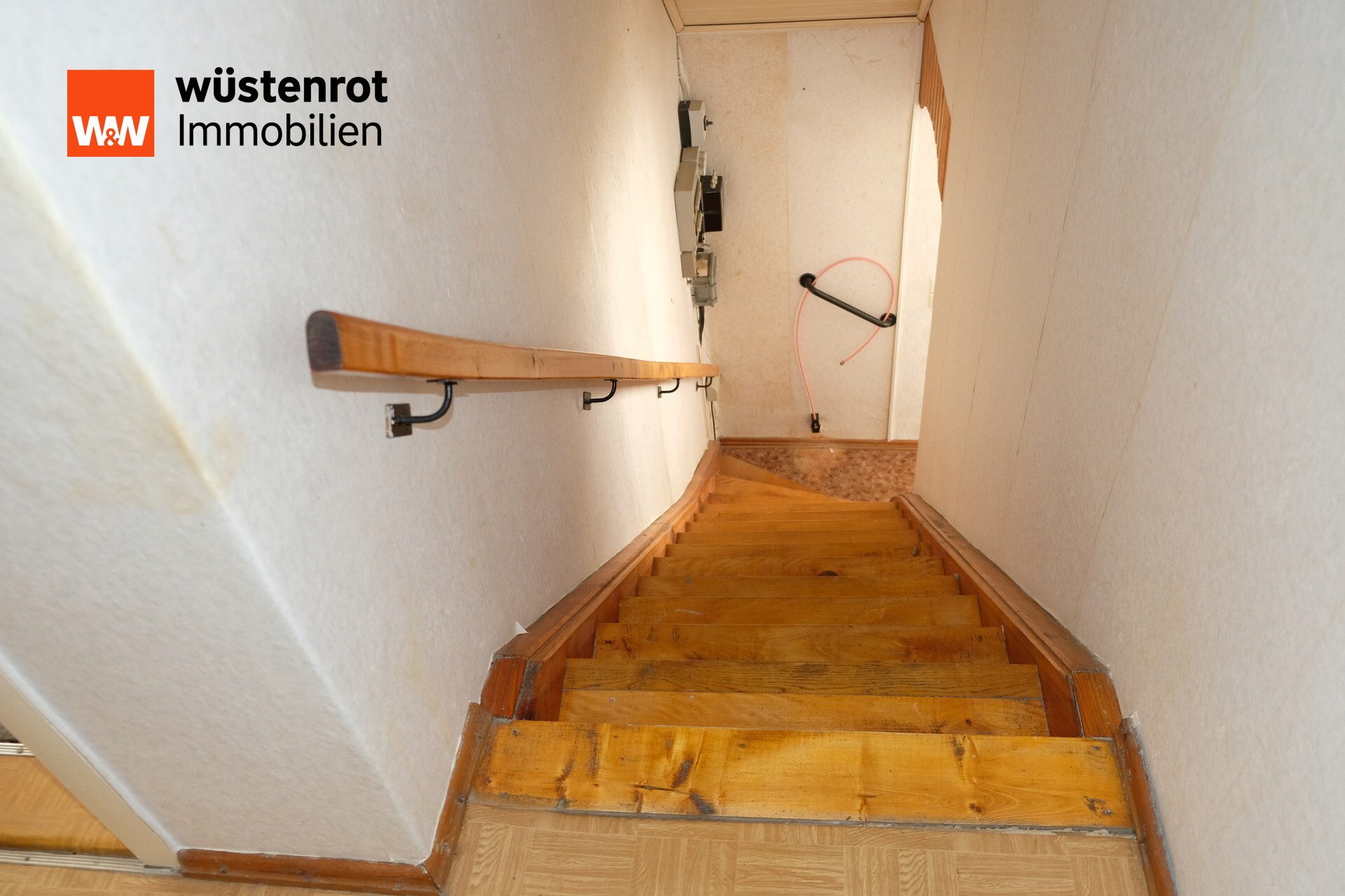 Immobilienangebot - Döbeln - Alle - Charmantes Einfamilienhaus mit großem Potenzial in ruhiger Lage von Döbeln OT Zschäschütz
