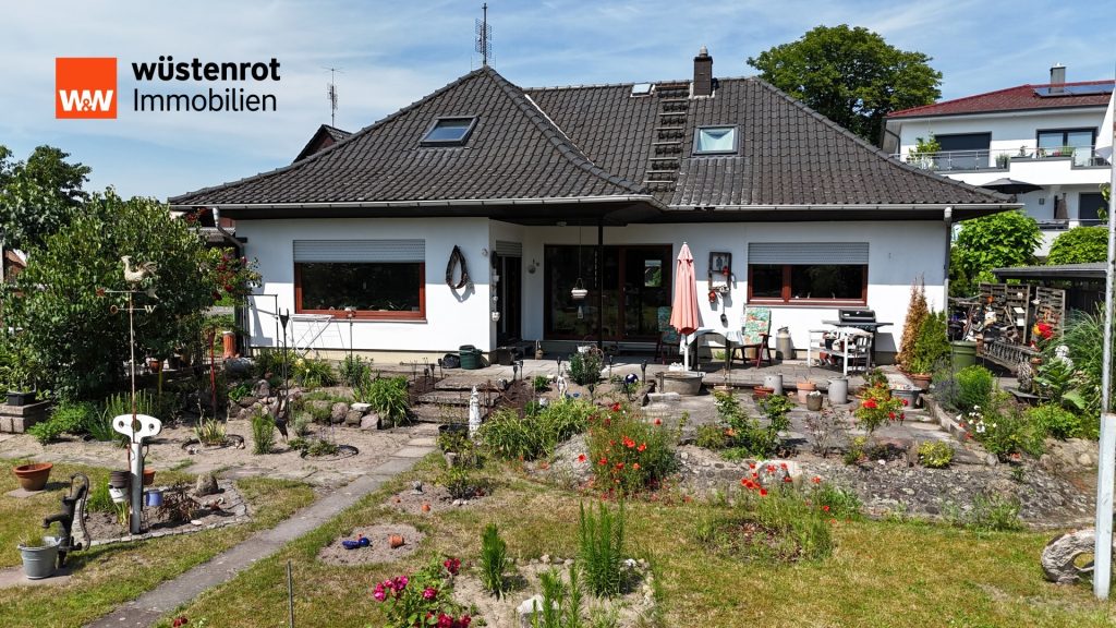 Immobilienangebot - Verden (Aller) / Eitze - Alle - Großzügiges Einfamilienhaus mit Gartenparadies nahe der Aller