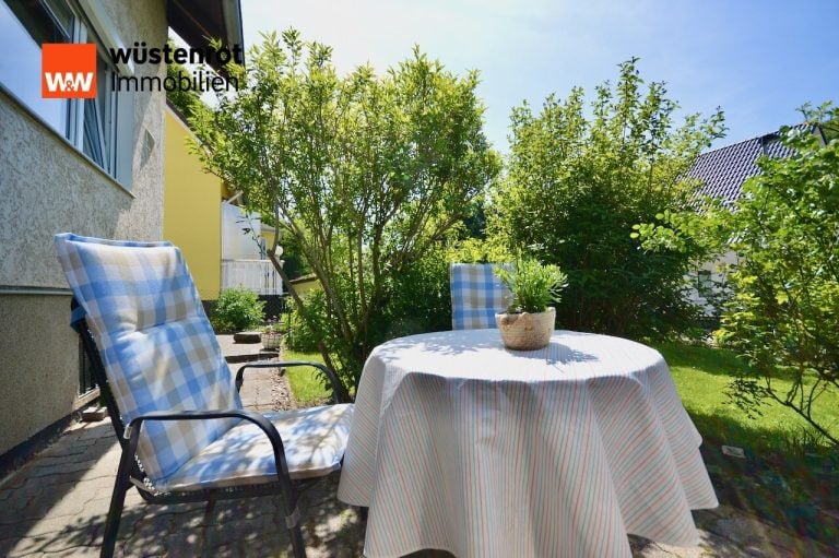 Immobilienangebot - Helsa - Alle - +++ Niedliches und gepflegtes Einfamilienhaus mit Carport in idyllischer Lage+++