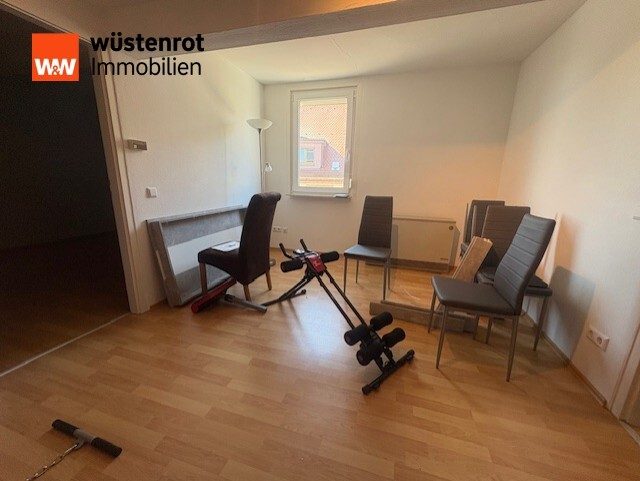 Immobilienangebot - Pforzheim / Büchenbronn - Alle - Attraktives renoviertes Einfamilienhaus mit großer ausgebauter Scheune in Pforzheim-Büchenbronn