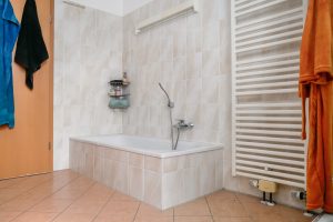 Immobilienangebot - Seedorf - Alle - Gepflegter Wohntraum mit Terrasse, Galerie und Wohlfühlfaktor