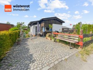 Immobilienangebot - sassenberg - Alle - Gepflegtes Ferienhaus mit Ausbaupotenzial: Pool & Sauna auf Wunsch fertigstellbar