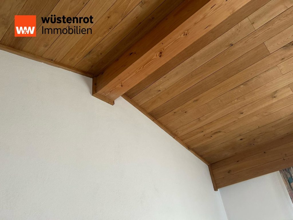 Immobilienangebot - sassenberg - Alle - Gepflegtes Ferienhaus mit Ausbaupotenzial: Pool & Sauna auf Wunsch fertigstellbar