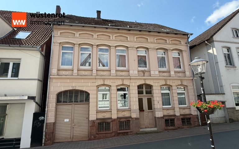 Immobilienangebot - Blomberg - Alle - Anlageobjekt mit 4 Wohneinheiten im Zentrum von Blomberg
