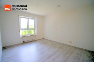 Immobilienangebot - Neu-Ulm - Alle - Wohlfühl-Zuhause mit Sonnenbalkon und Stellplatz!