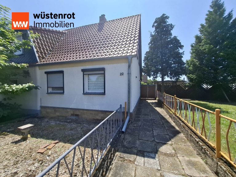 Immobilienangebot - Radegast - Alle - Pool? Garten? Haus? 75m² große Doppelhaushälfte mit riesigem Garten zum Wohlfühlen und Verweilen.