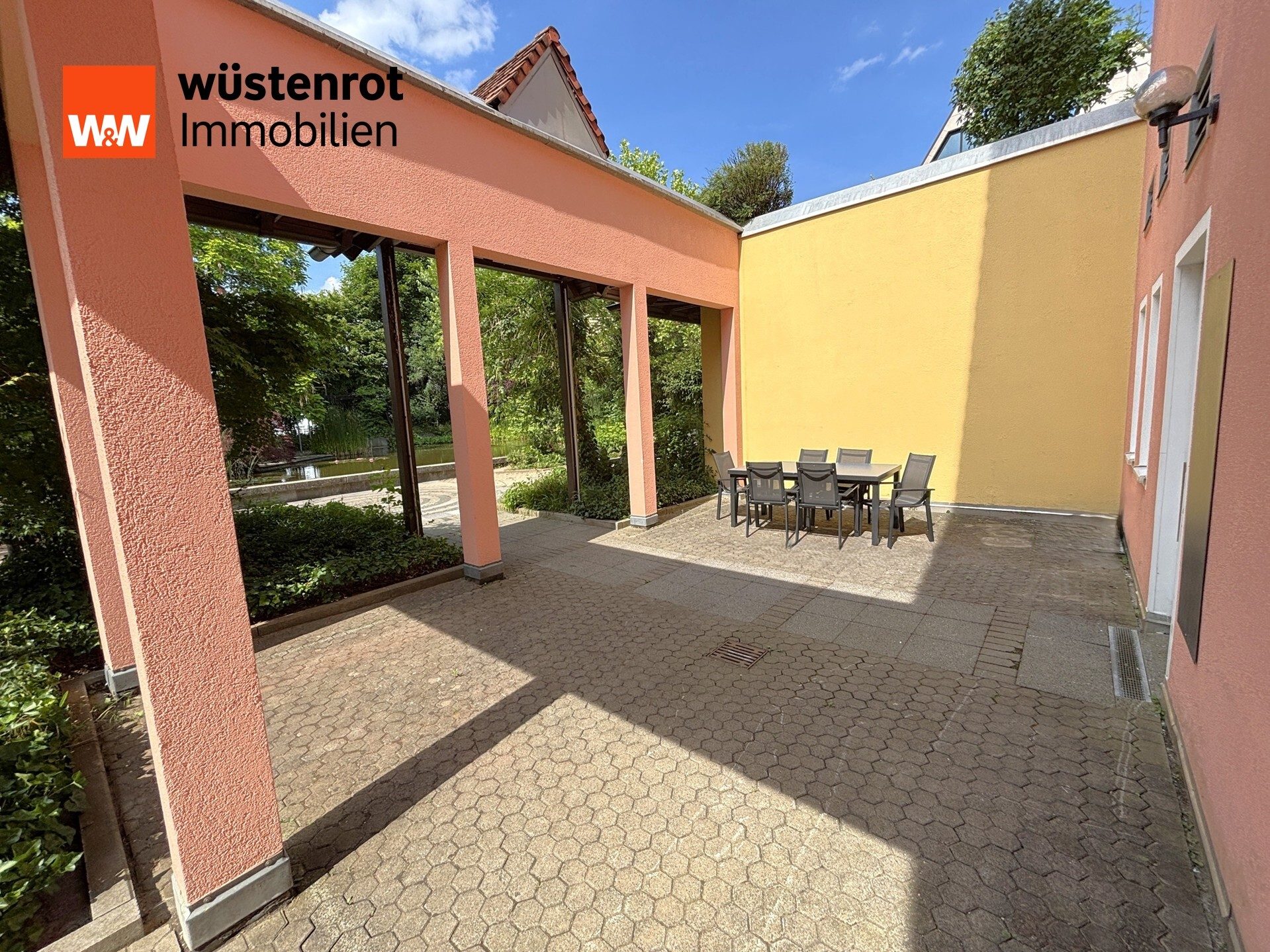 Immobilienangebot - Hersbruck - Alle - "Gewerbeflächen zu vermieten"
zentral - bezahlbar - individuell nutzbar