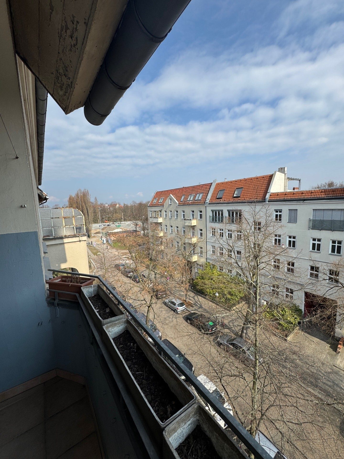 Immobilienangebot - Berlin / Reinickendorf - Alle - RESERVIERT! Sanierungsbedürftige, gut geschnittene 3-Zimmer ETW nahe Am Schäfersee in Reinickendorf
