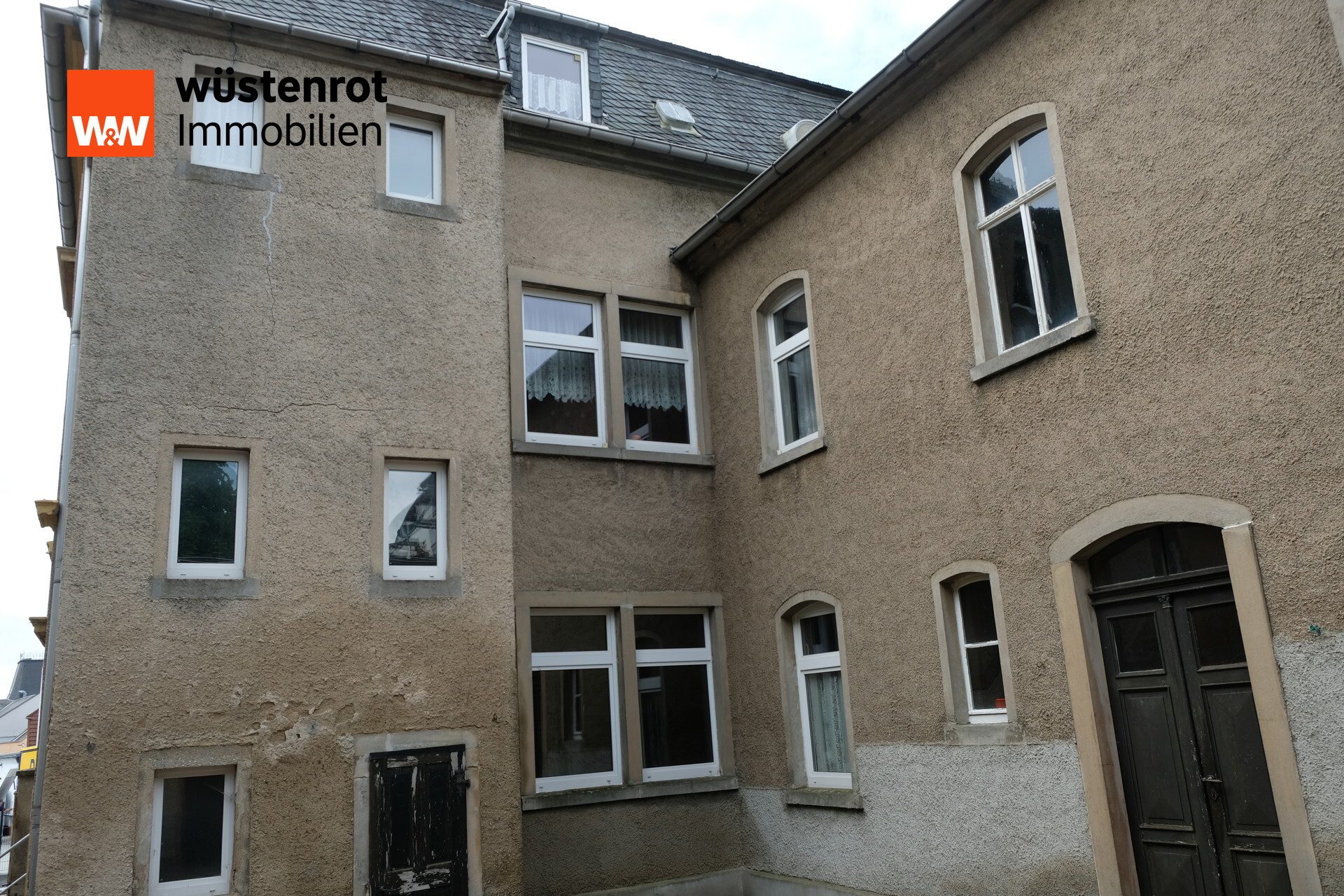 Immobilienangebot - Hartha - Alle - Mehrfamilienhaus mit viel Potential
