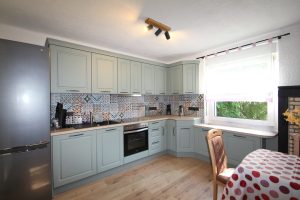 Immobilienangebot - Velbert - Alle - Gepflegtes Zweifamilienhaus mit großem Grundstück in Tönisheide