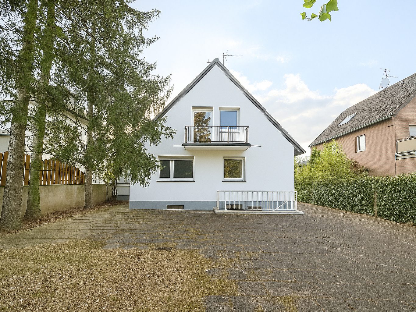 Immobilienangebot - Köln - Alle - 2 (!) Grundstücke für jeweils ein freistehendes Einfamilienhaus - ideal für Bauen mit Freunden oder Familie.