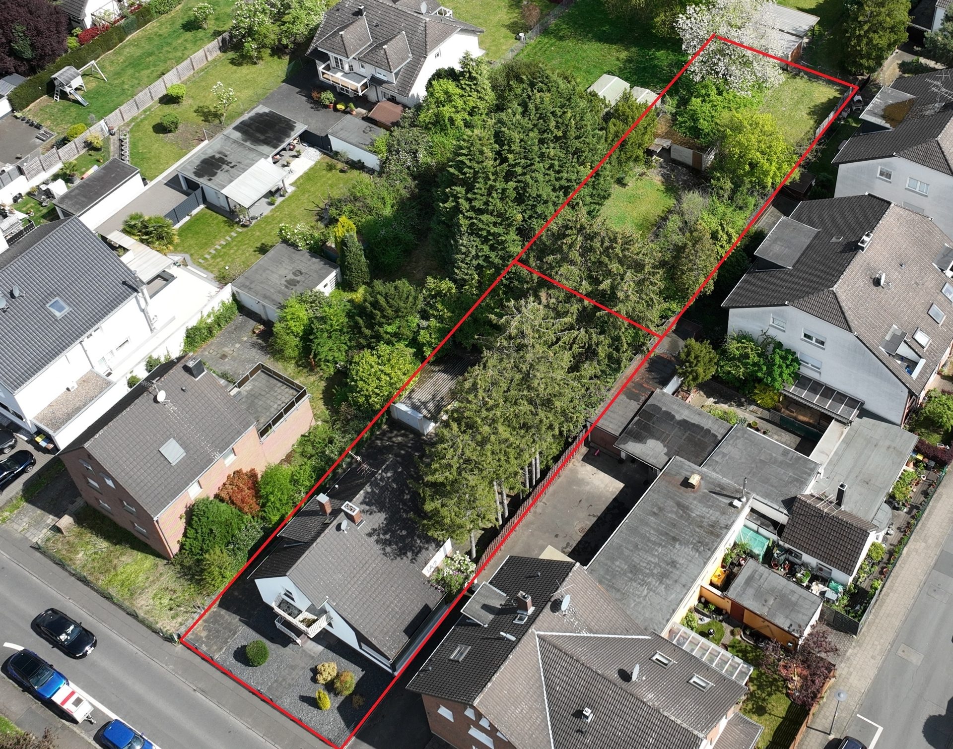 Immobilienangebot - Köln - Alle - 2 (!) Grundstücke für jeweils ein freistehendes Einfamilienhaus - ideal für Bauen mit Freunden oder Familie.