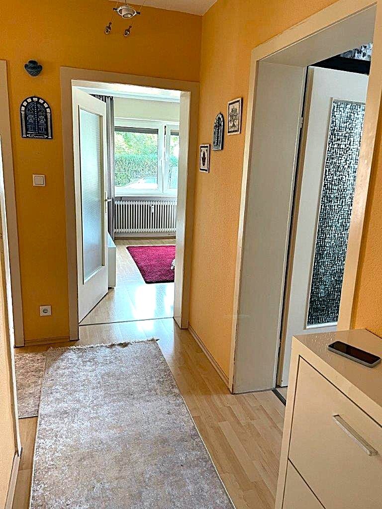 Immobilienangebot - Offenbach - Alle - Gepflegte, sukzessive modernisierte Kapitalanlage mit 9 Wohneinheiten und 6 Garagen in Top Lage!