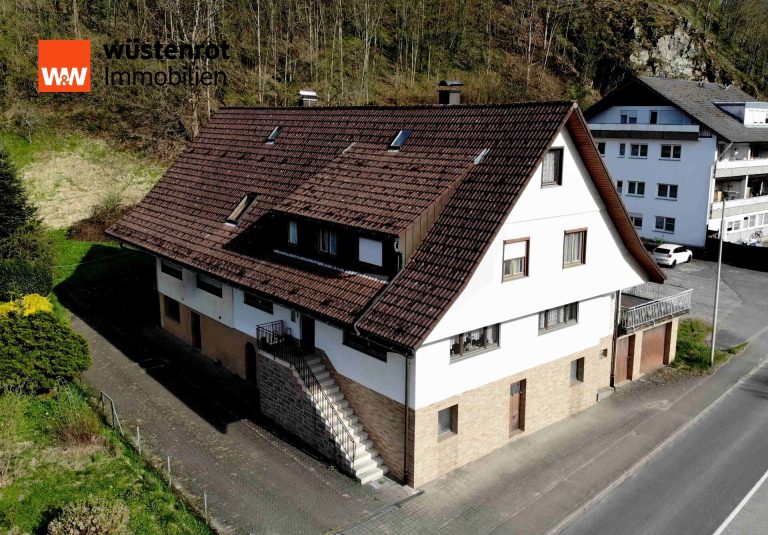Immobilienangebot - Oppenau - Alle - Geräumiges Wohnhaus in Oppenau - Löcherberg