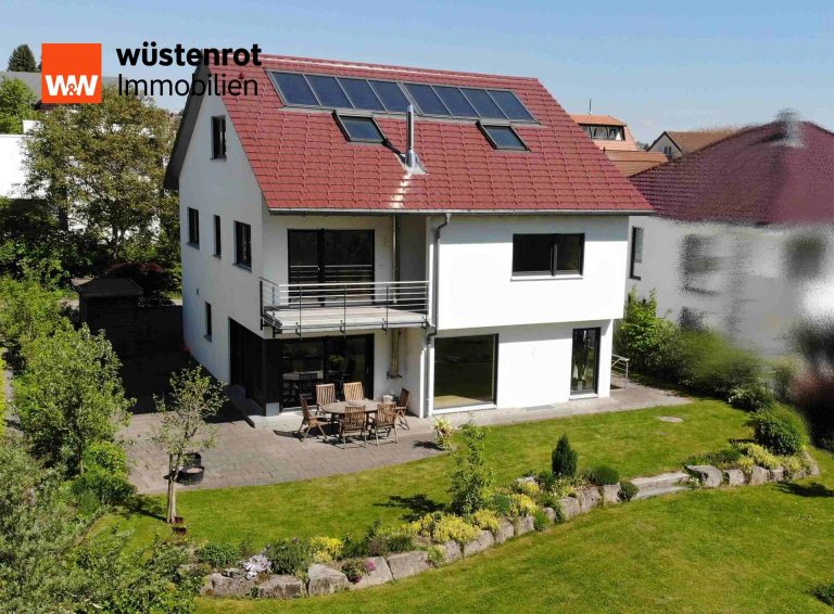 Immobilienangebot - Freudenstadt - Alle - Stilvolles Haus in herrlicher Ortsrandlage von Freudenstadt
