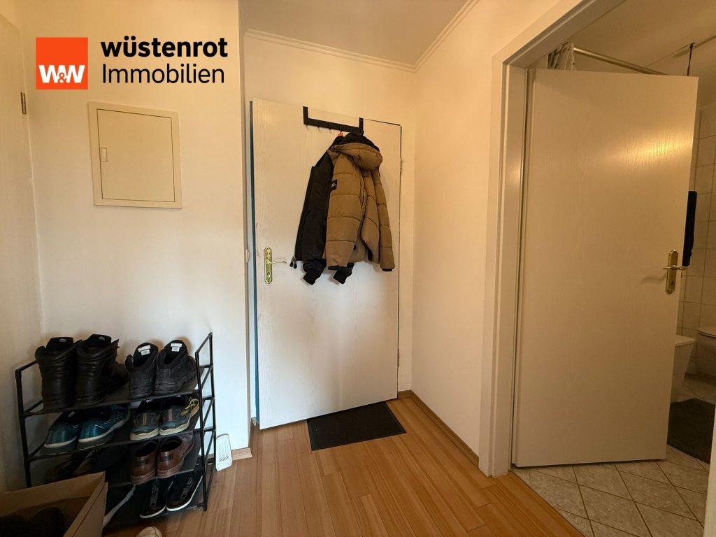 Immobilienangebot - Bischofsmais - Alle - Helle 1,5-Zimmerwohnung mit großem Südbalkon und herrlichem Ausblick