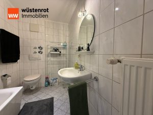Immobilienangebot - Bischofsmais - Alle - Helle 1,5-Zimmerwohnung mit großem Südbalkon und herrlichem Ausblick