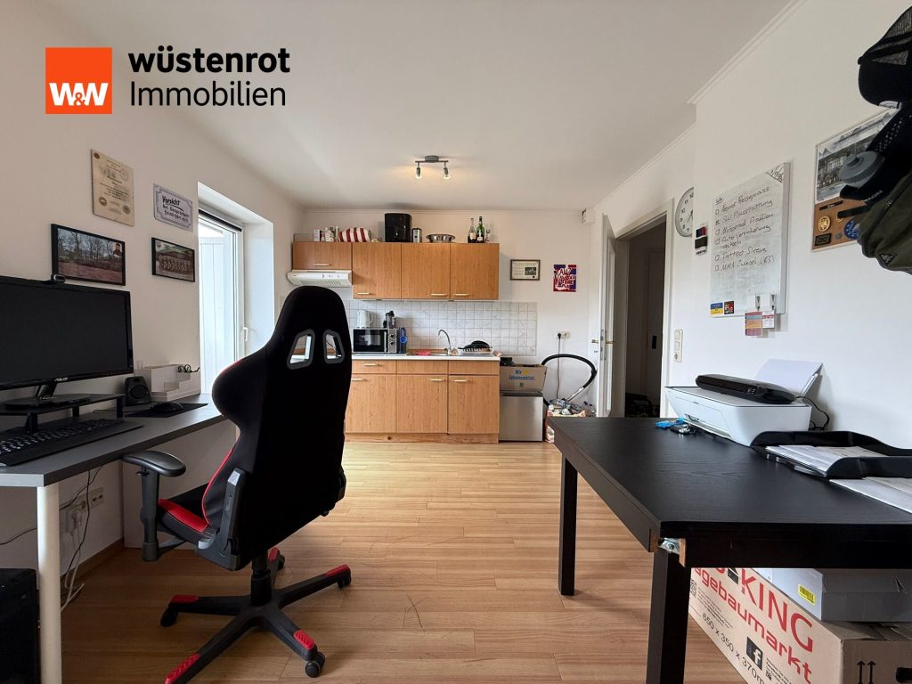 Immobilienangebot - Bischofsmais - Alle - Helle 1,5-Zimmerwohnung mit großem Südbalkon und herrlichem Ausblick